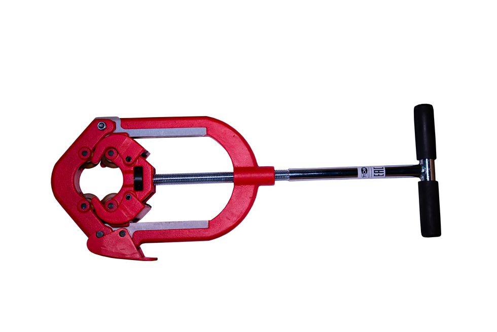 Труборез с хомутной защелкой TOR GH4S для стальных труб 2"- 4"