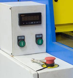 Гильотина электромеханическая Stalex Q11-4x1300NC