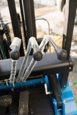 Погрузчик дизельный TOR HFD25 2,5 т 3,0 м