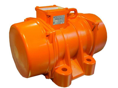 Вибратор площадочный ИВ-0,5-25 (380В) 045-0198