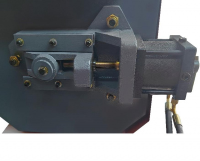 Ленточнопильный двухколонный станок Metal Master MGH-350E