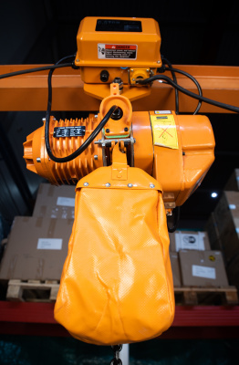 СТАЦ. Таль электрическая цепная TOR ТЭЦС (HHBD0.5-01) 0,5 т 18 м 380В (серия G)