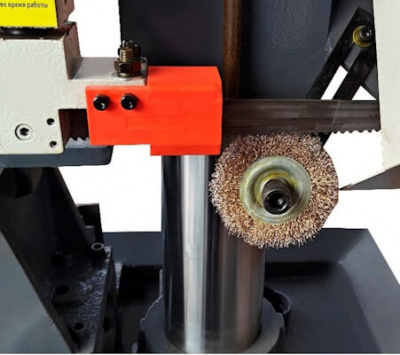 Ленточнопильный двухколонный станок Metal Master MGH-350E