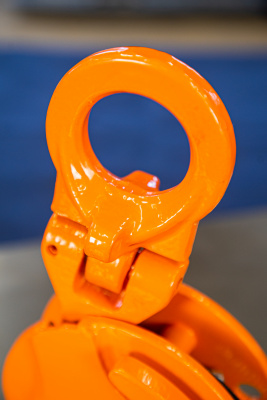 Захват вертикальный TOR DSQA (г/п 1,0 т, лист 0-20 мм) поворотн.