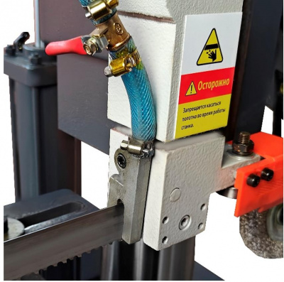 Ленточнопильный двухколонный станок Metal Master MGH-350E